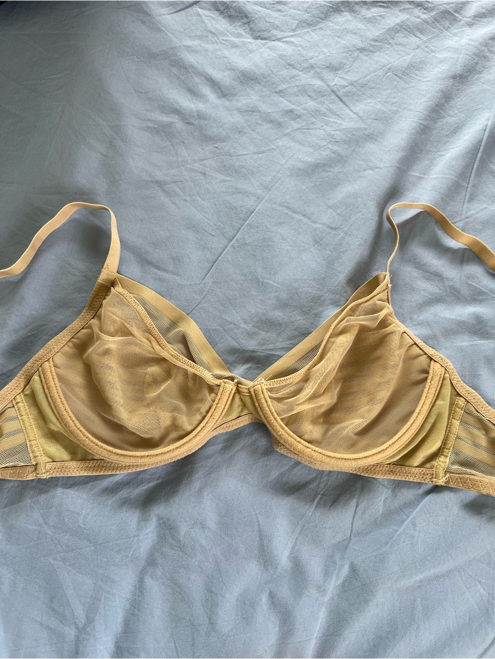 NWT - Natori Sheer Mesh Bra - Picture 2 of 5